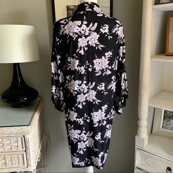 Spiritual Gangster Maya Floral Print Kimono - Picture 6 of 8